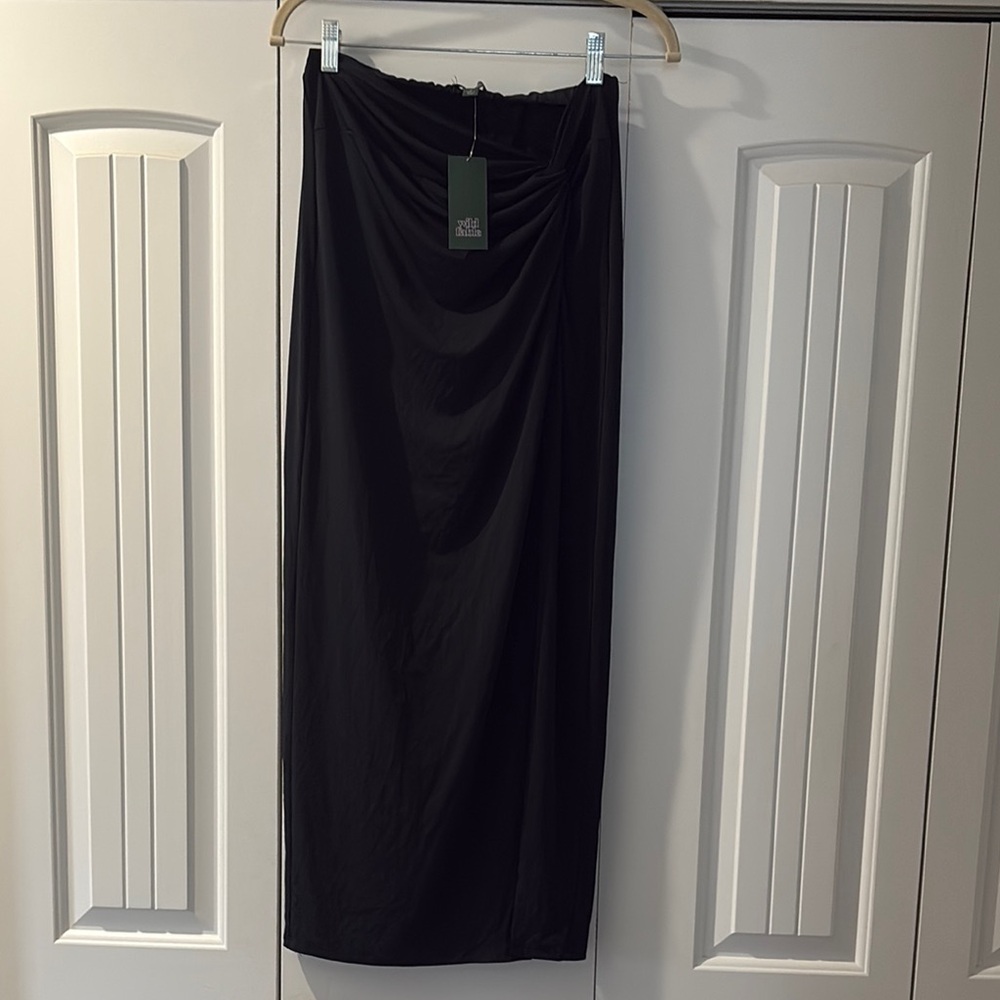 Target Black Ruched Pencil Maxi Skirt